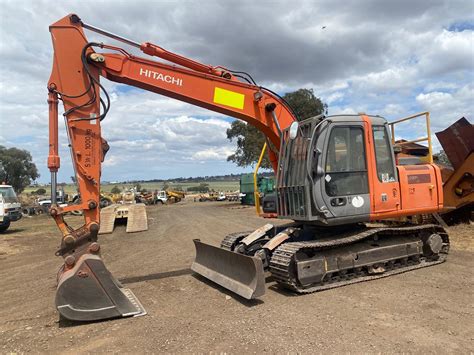 hitachi zaxis excavator